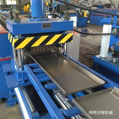 Máquina formadora de rolos para painel de rack de armazém